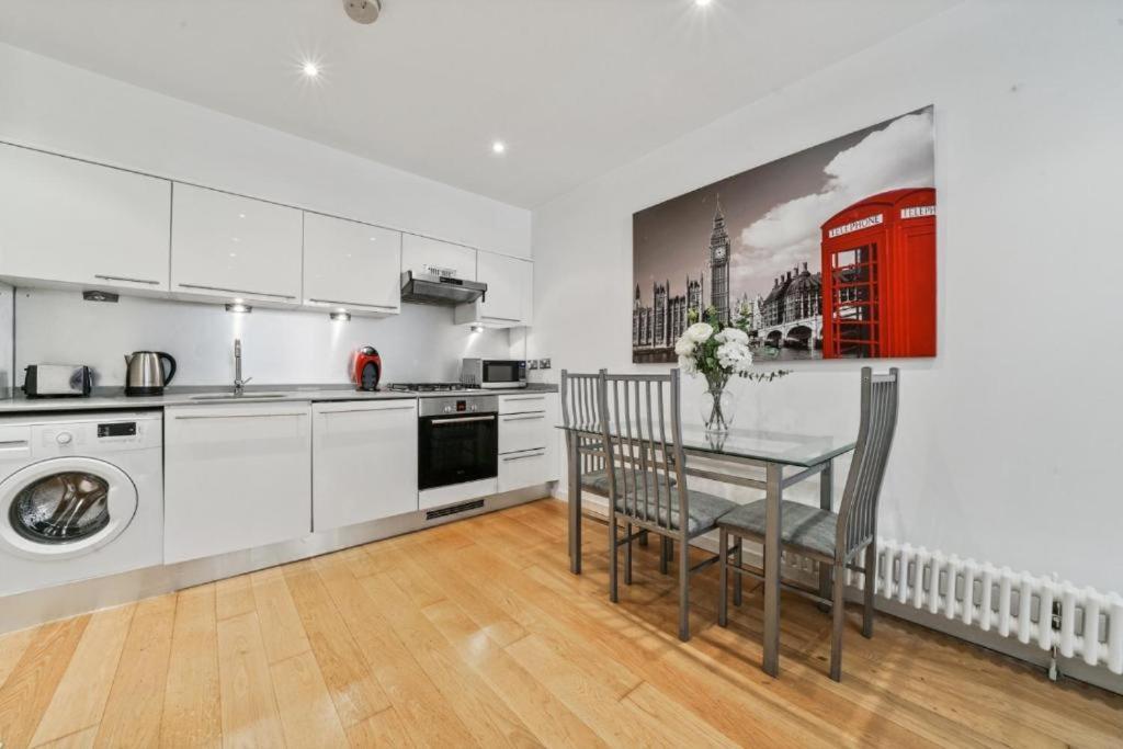 Modern 1 Bed Camberwell Denmark Hill Excellent Transport Links Appartamento Londra