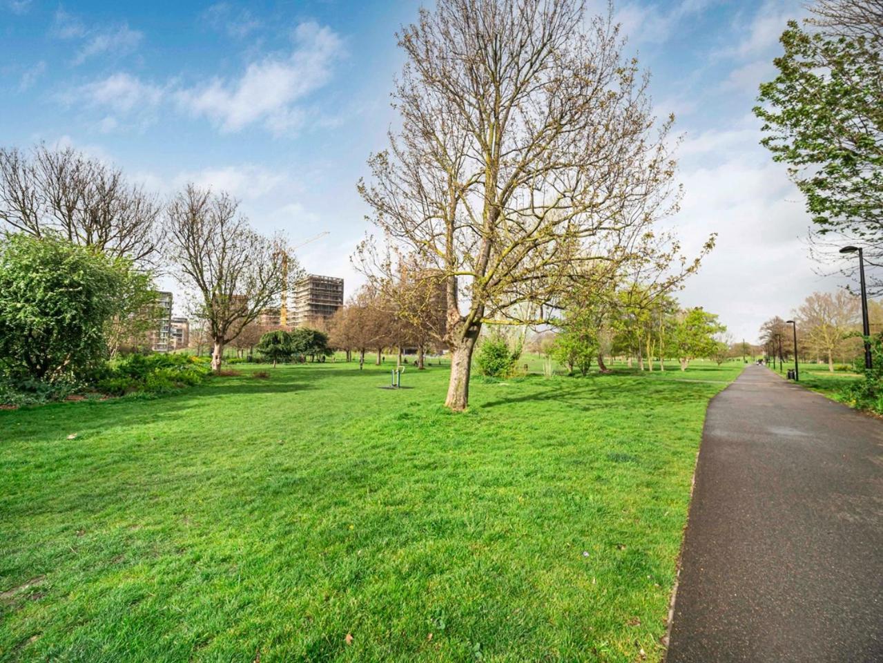Modern 1 Bed Camberwell Denmark Hill Excellent Transport Links Appartamento